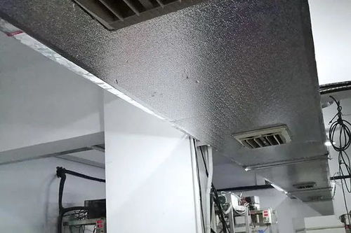 通风降温送清凉丨松岗电镀设备车间安装环保空调，守护高温作业不煎熬